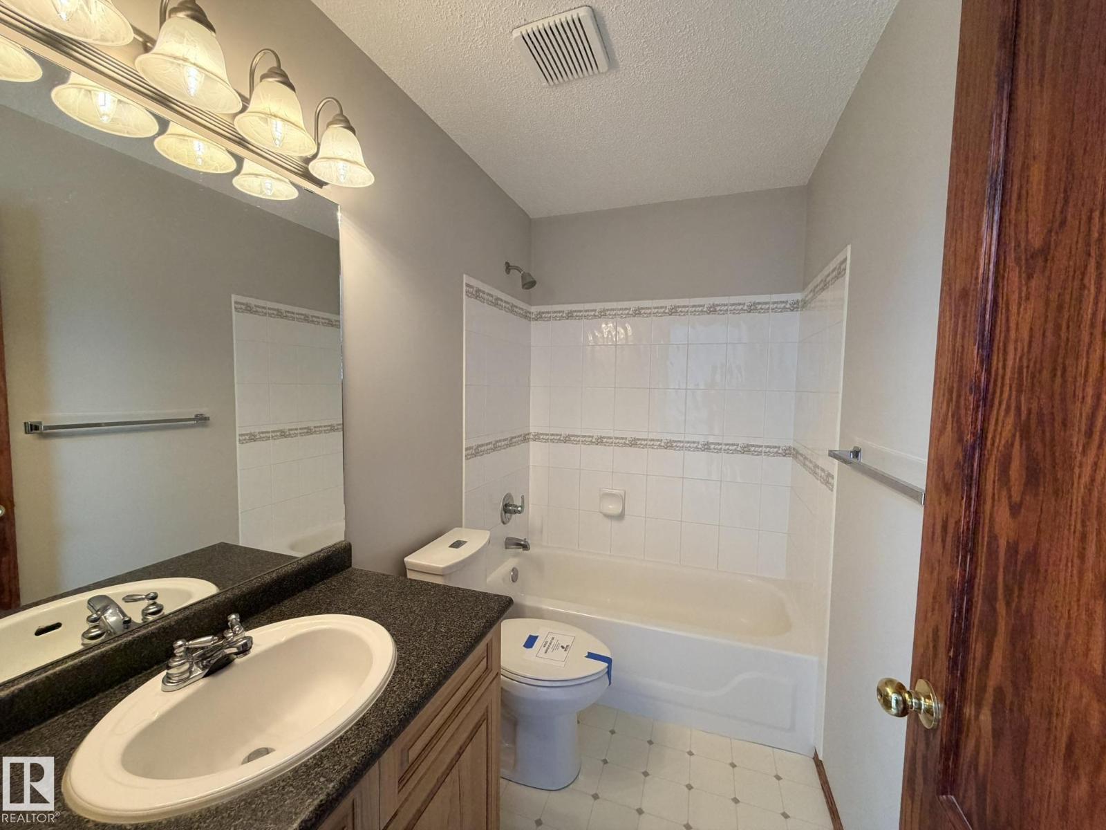 727 BALFOUR CL NW - 16