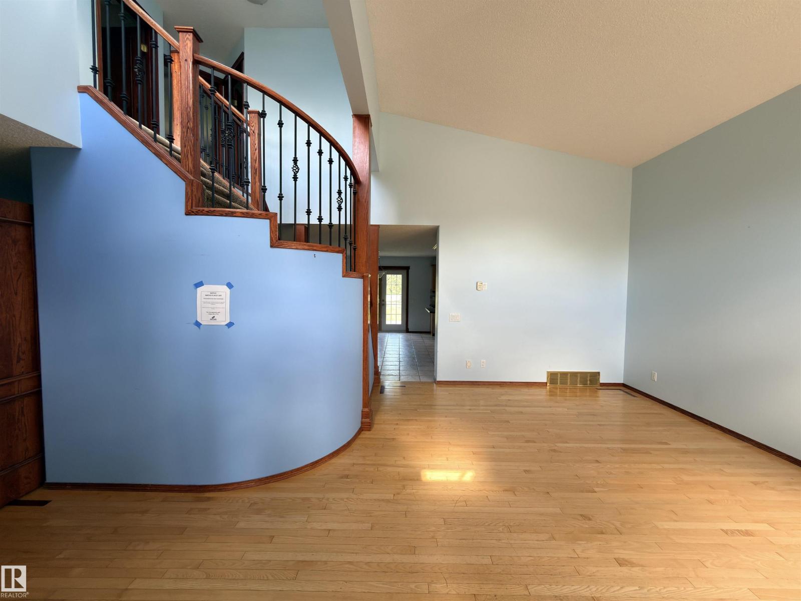 727 BALFOUR CL NW - 3