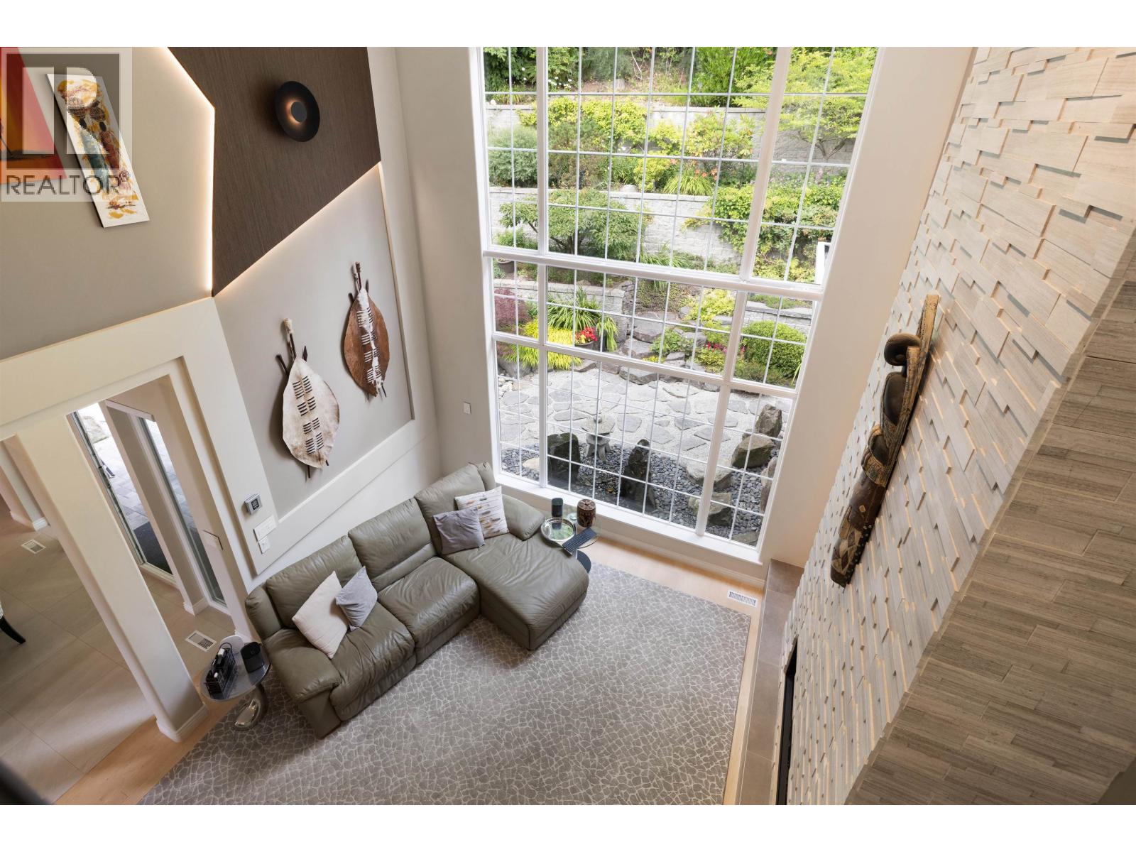 4115 E BRAEMAR ROAD, North Vancouver