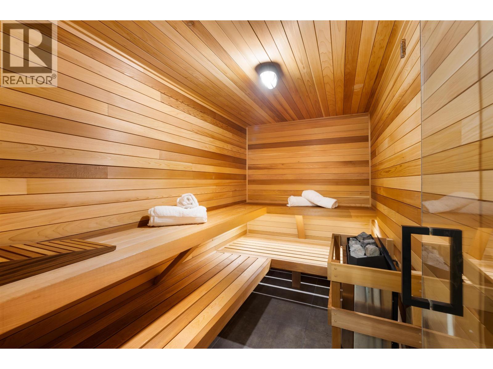 4115 E BRAEMAR ROAD, North Vancouver