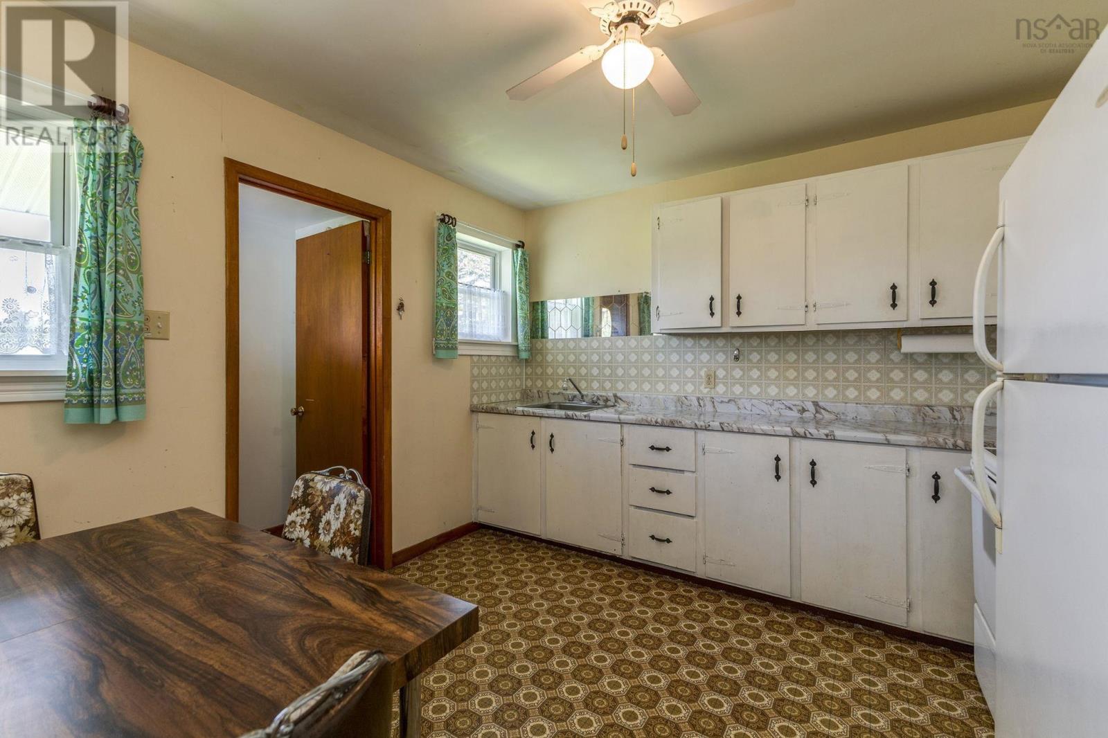 2763 Highway 376 - 28