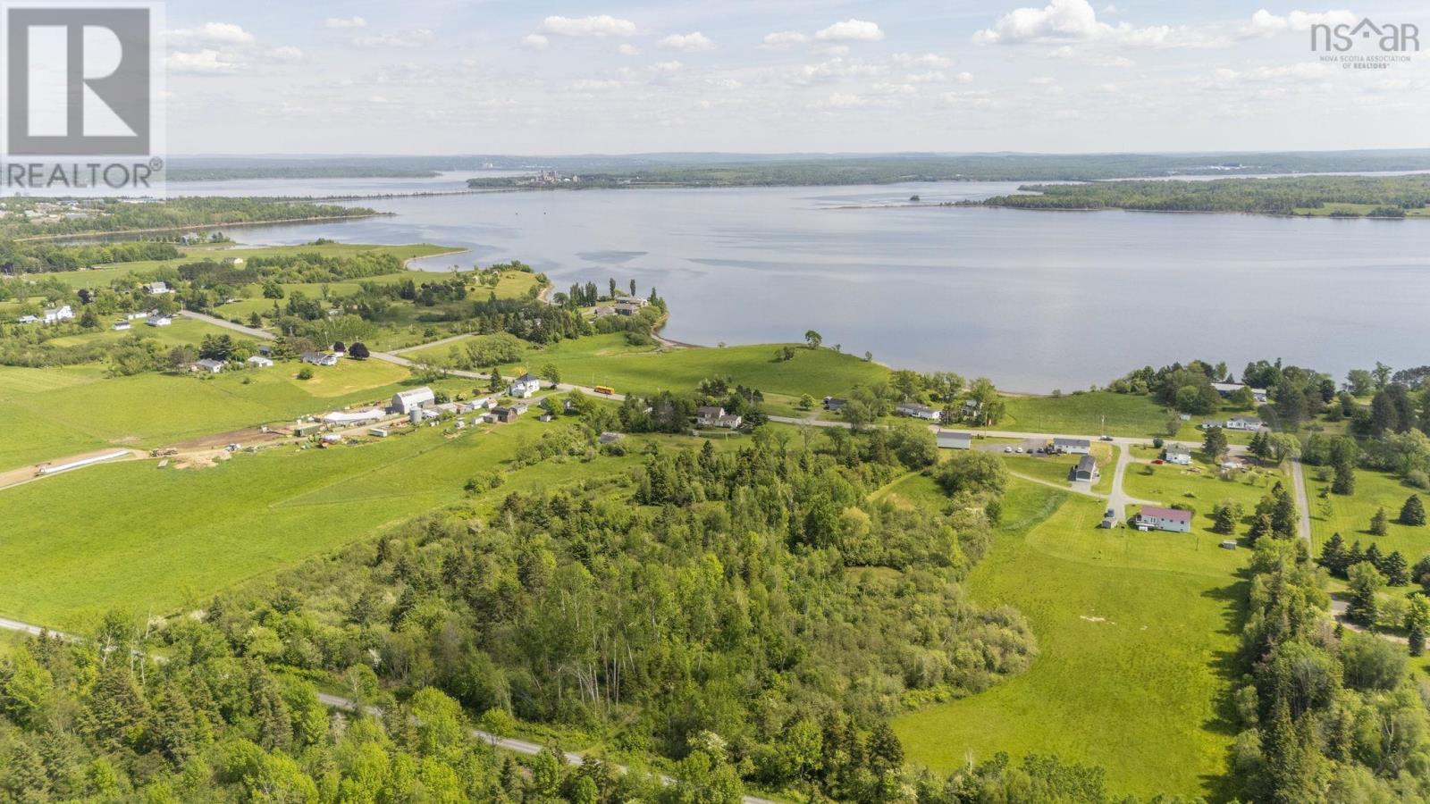 2763 Highway 376 - 47
