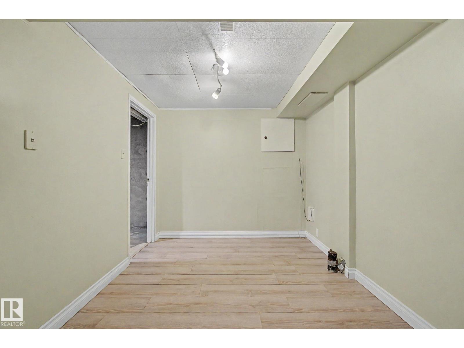 20D CALLINGWOOD CT NW - 45