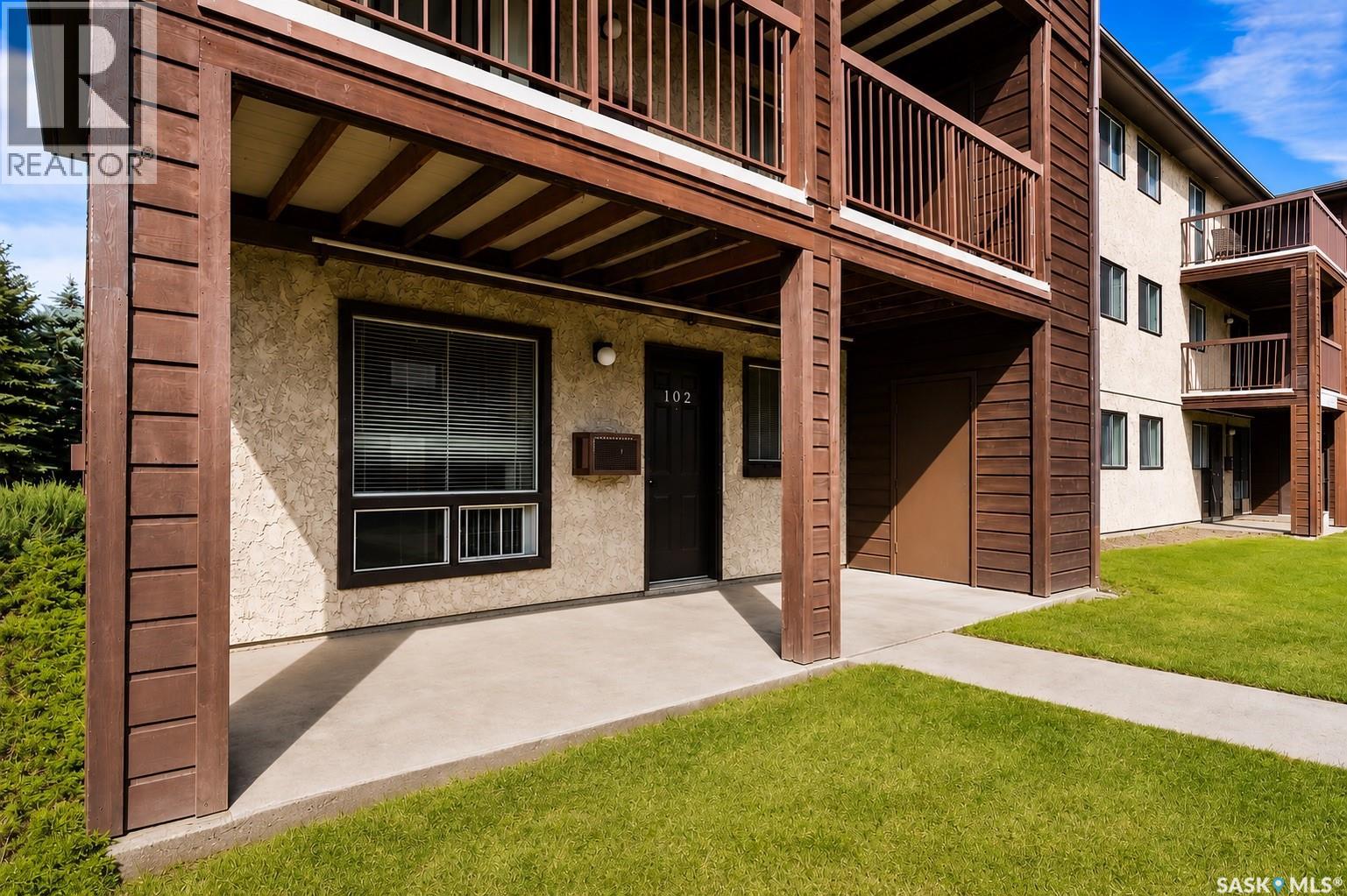 #102 51 Rodenbush DRIVE