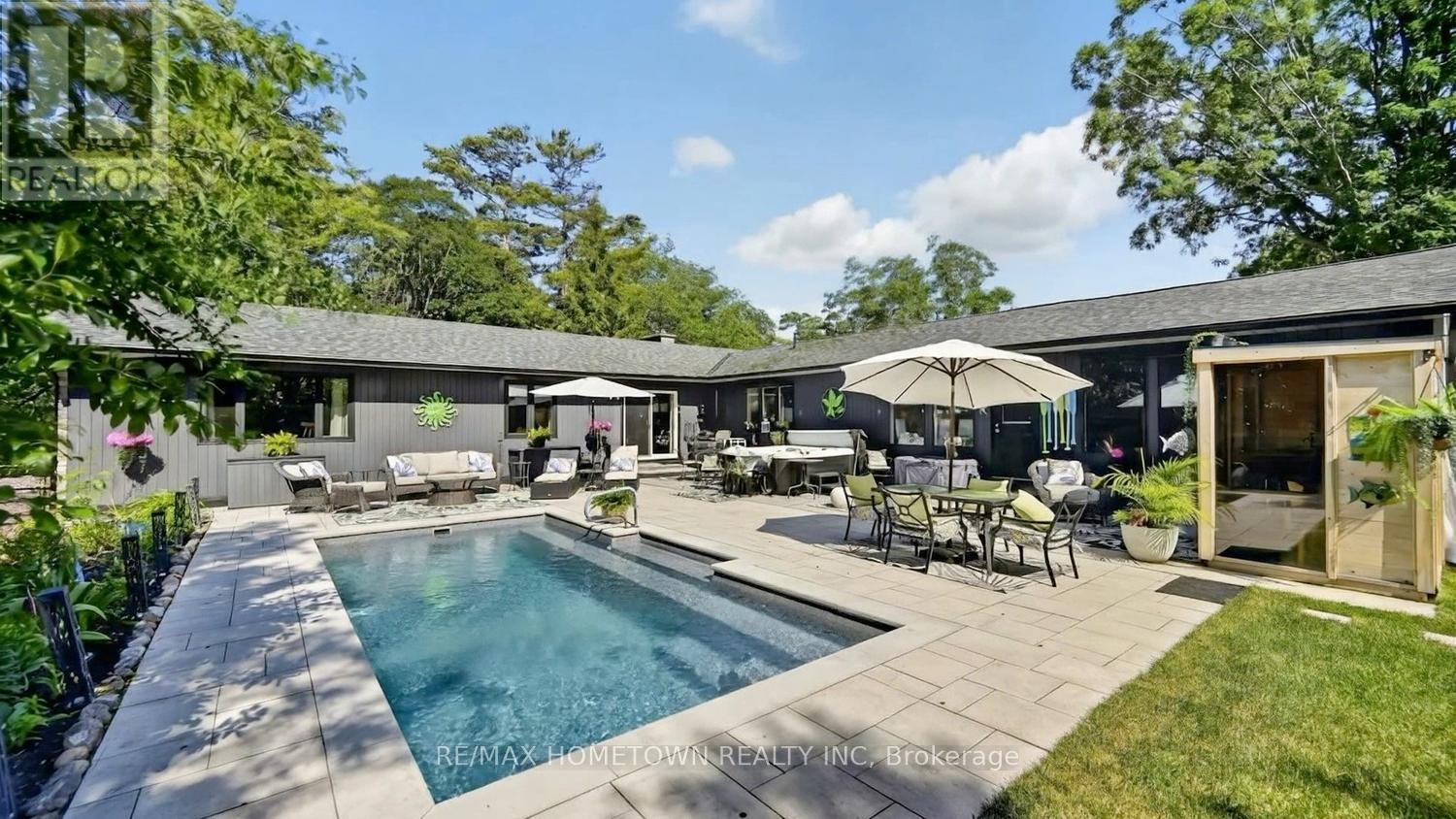 23 PINEVIEW ROAD - 41