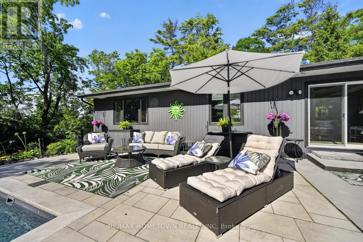 23 PINEVIEW ROAD - 43