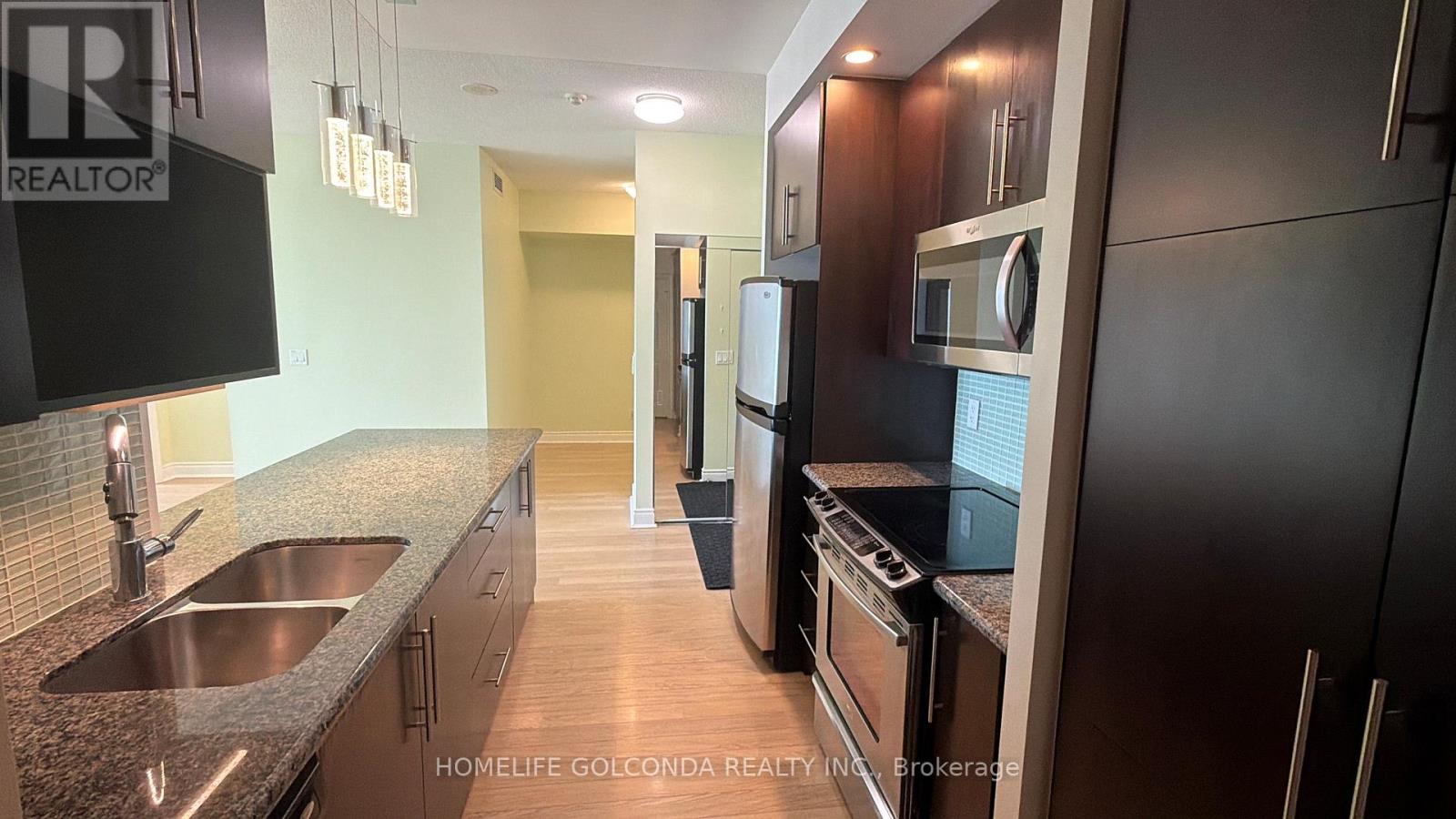 #1667 23 COX BOULEVARD - Image 14