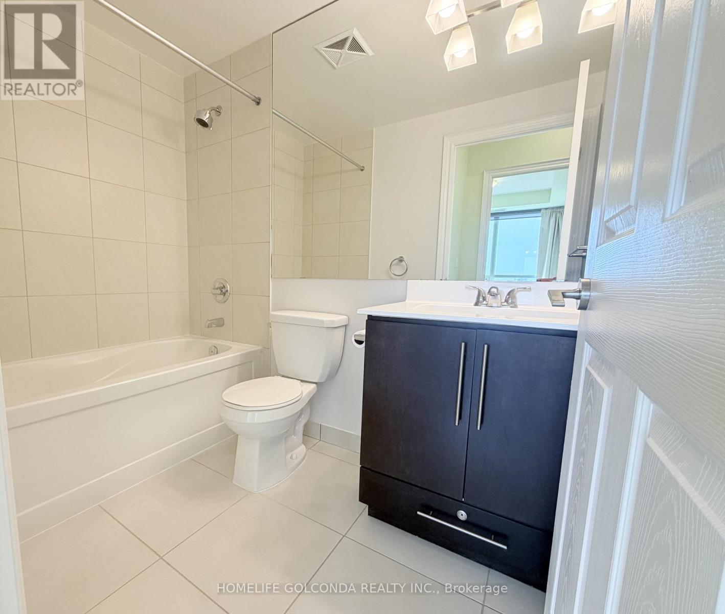 #1667 23 COX BOULEVARD - 24