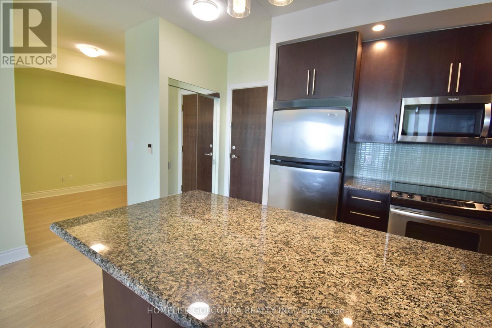#1667 23 COX BOULEVARD - 13
