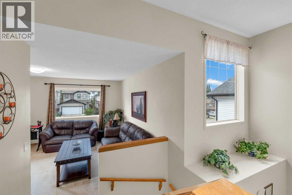 373 Bridlewood Avenue SW - 18