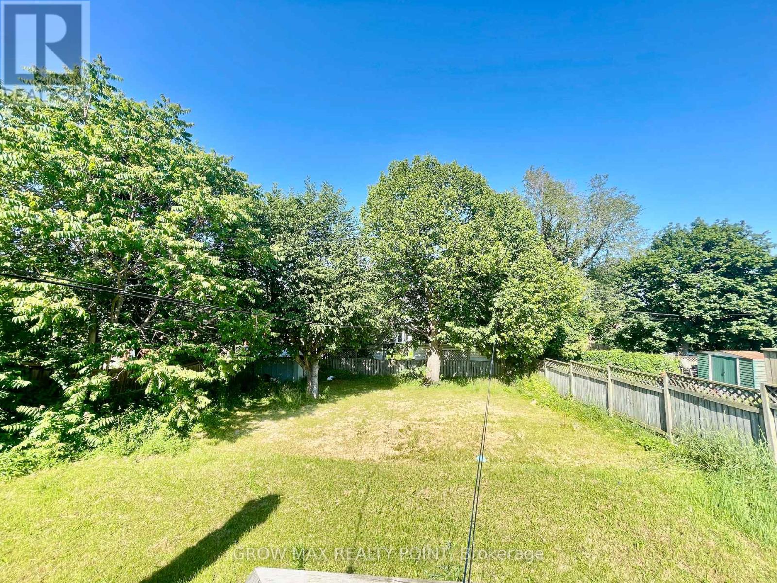 321 HIGHLAND AVENUE W - 20