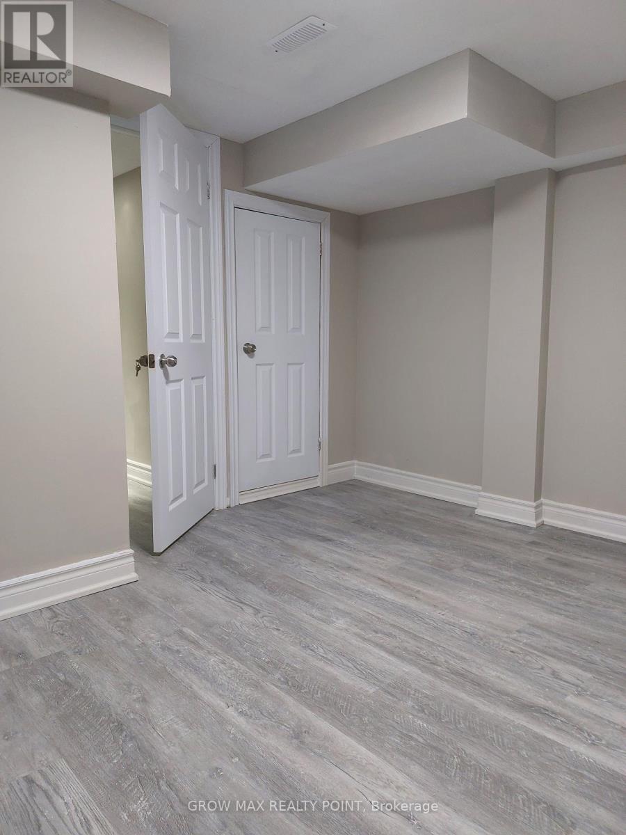 321 HIGHLAND AVENUE W - 6