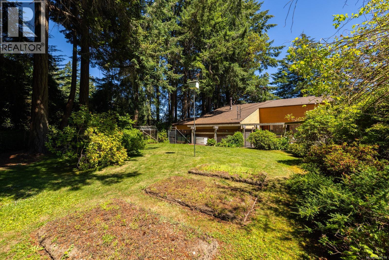 4515 Parry Cross Rd, Metchosin
