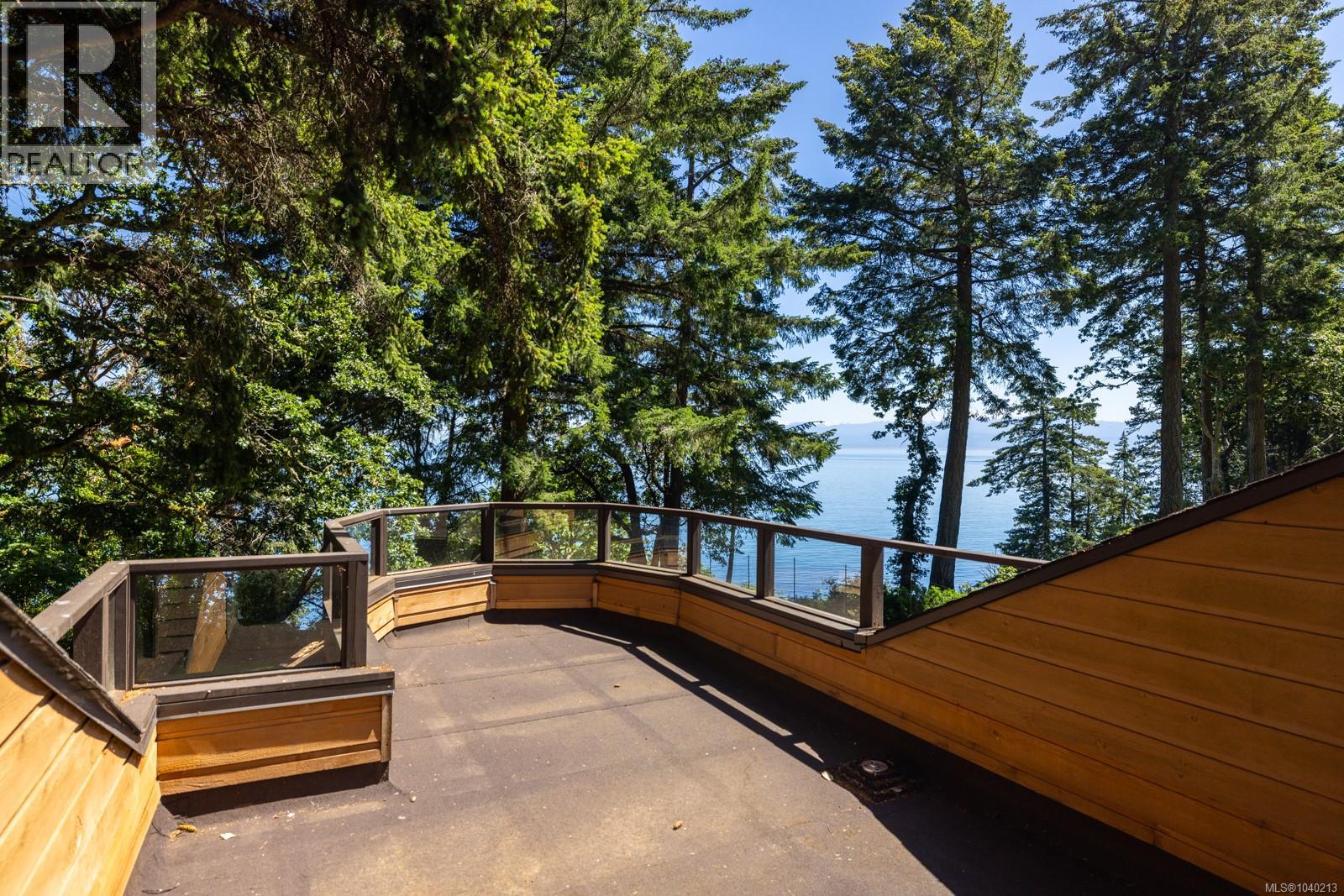 4515 Parry Cross Rd, Metchosin