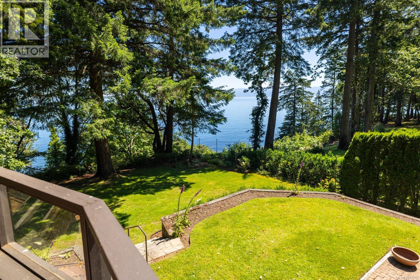 4515 Parry Cross Rd, Metchosin