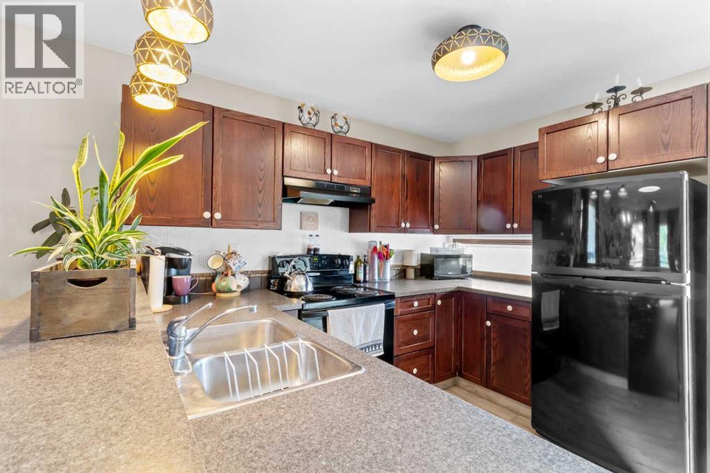 49 Wildrose Drive — photo 7