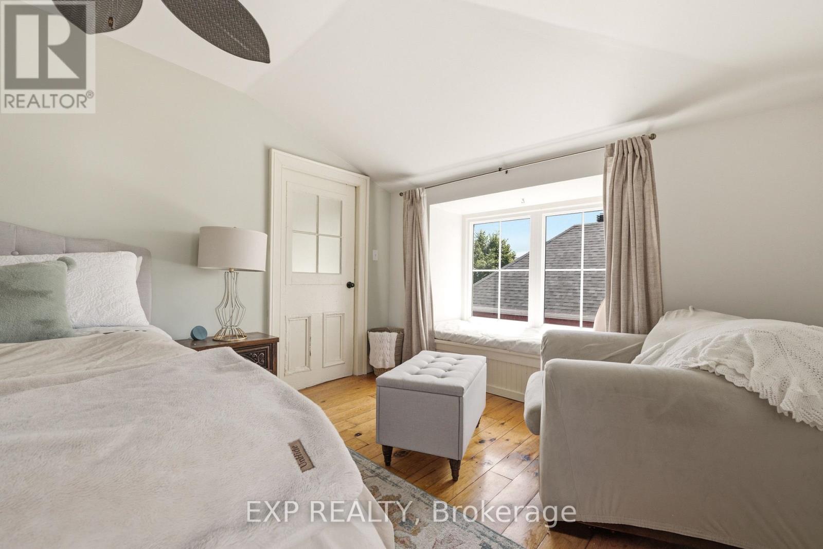 6 CRAWFORD STREET - 32