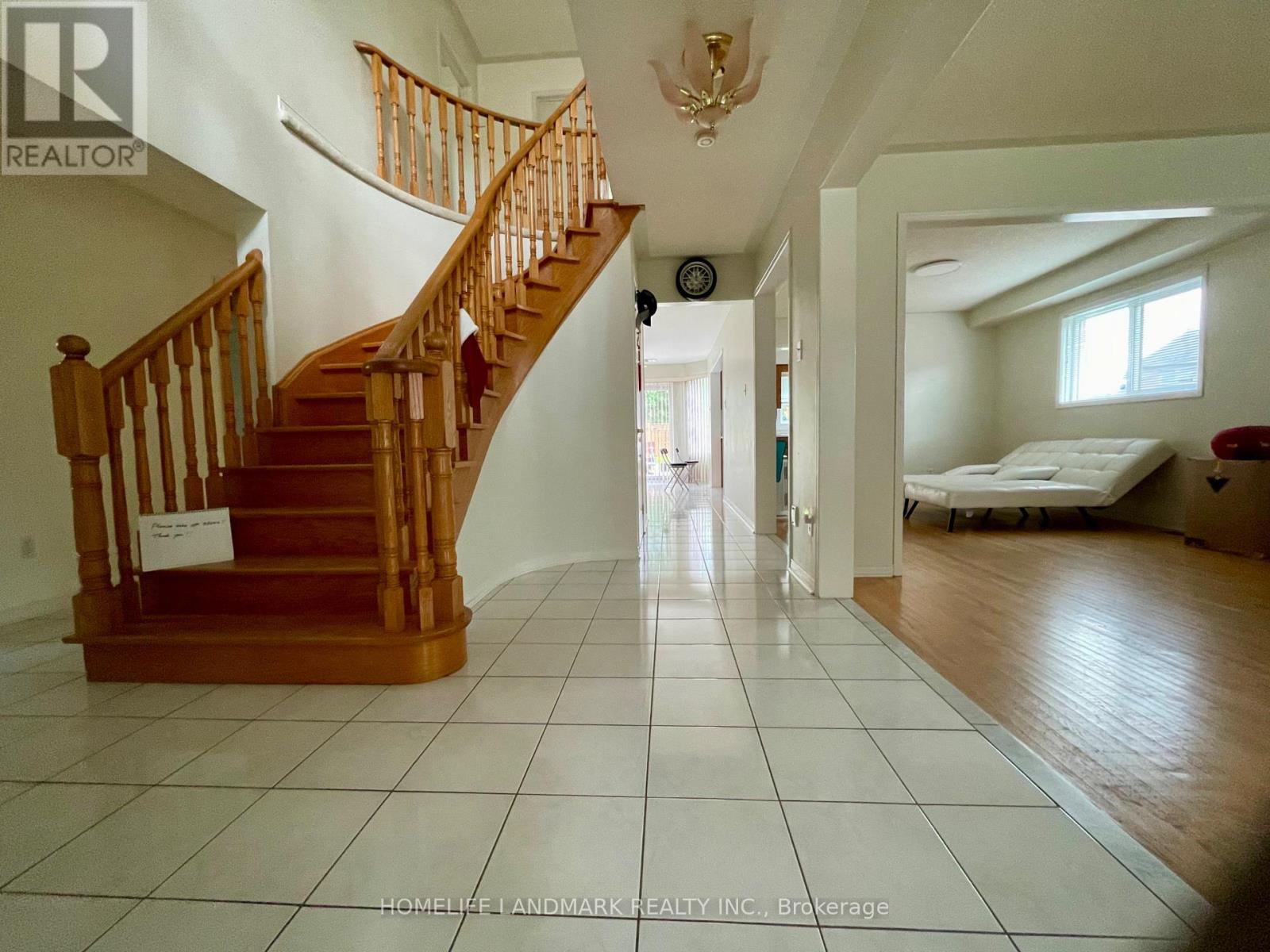 LIVING SPACE