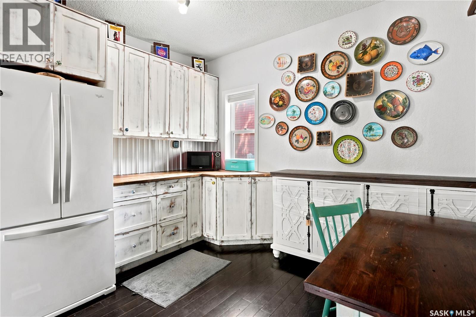 1001 4th AVENUE NE - 17