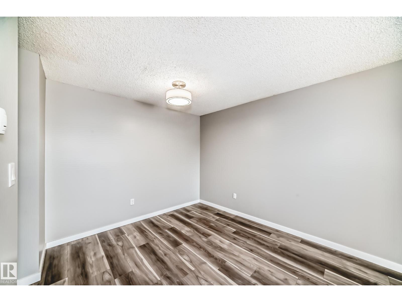 #306 2508 50 ST NW - 14