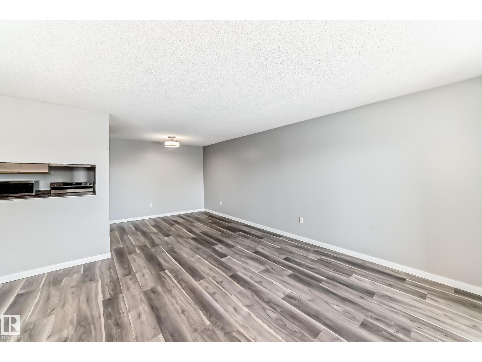 #306 2508 50 ST NW - 23
