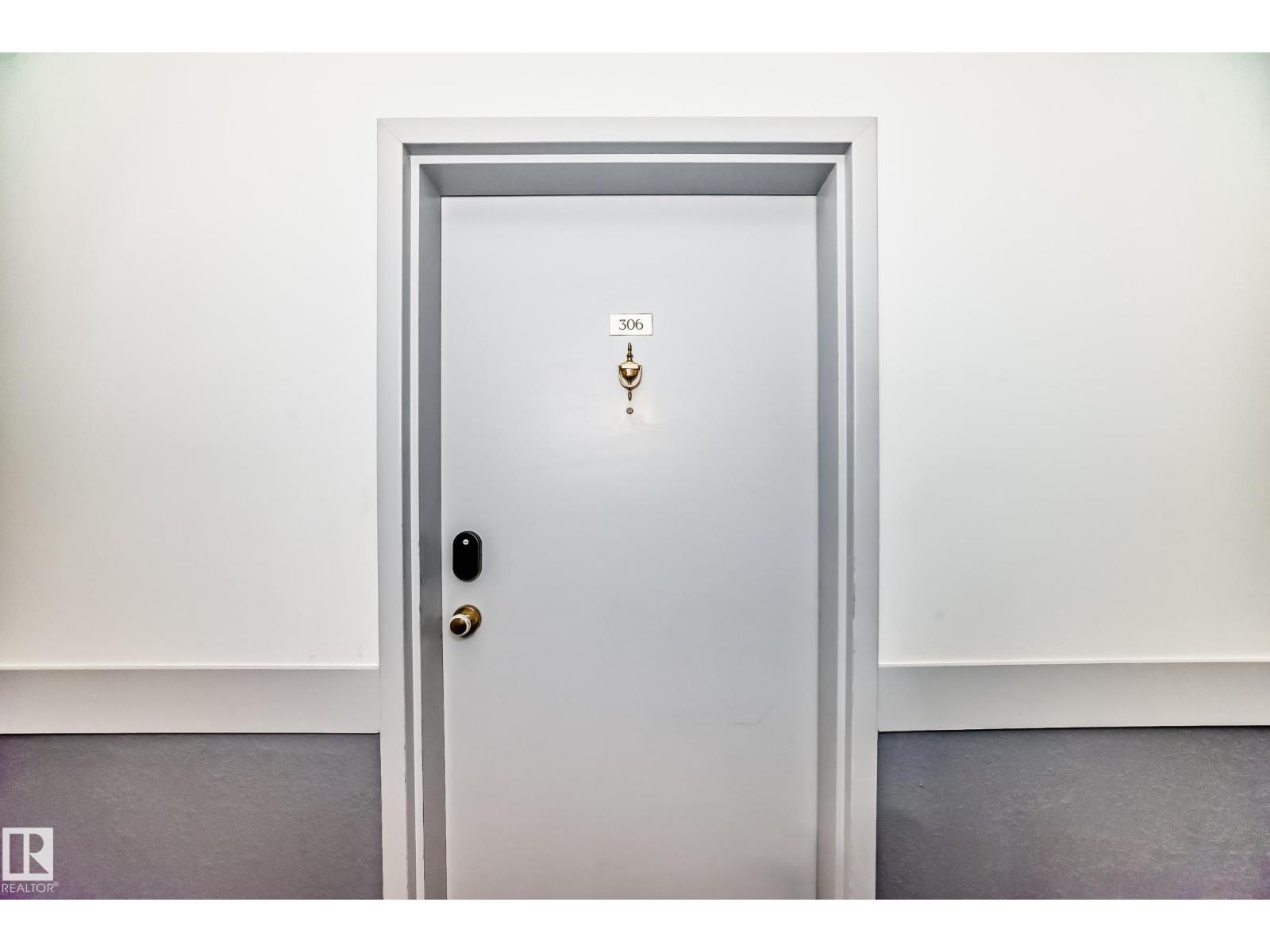 #306 2508 50 ST NW - 44