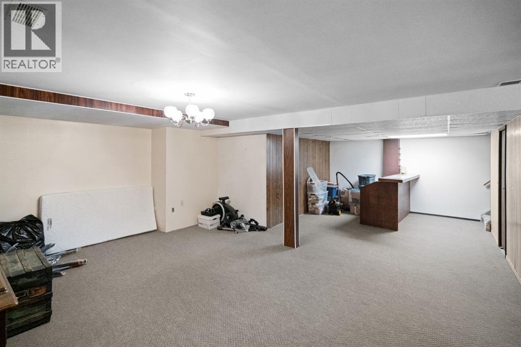3936 56A Street Close - 15