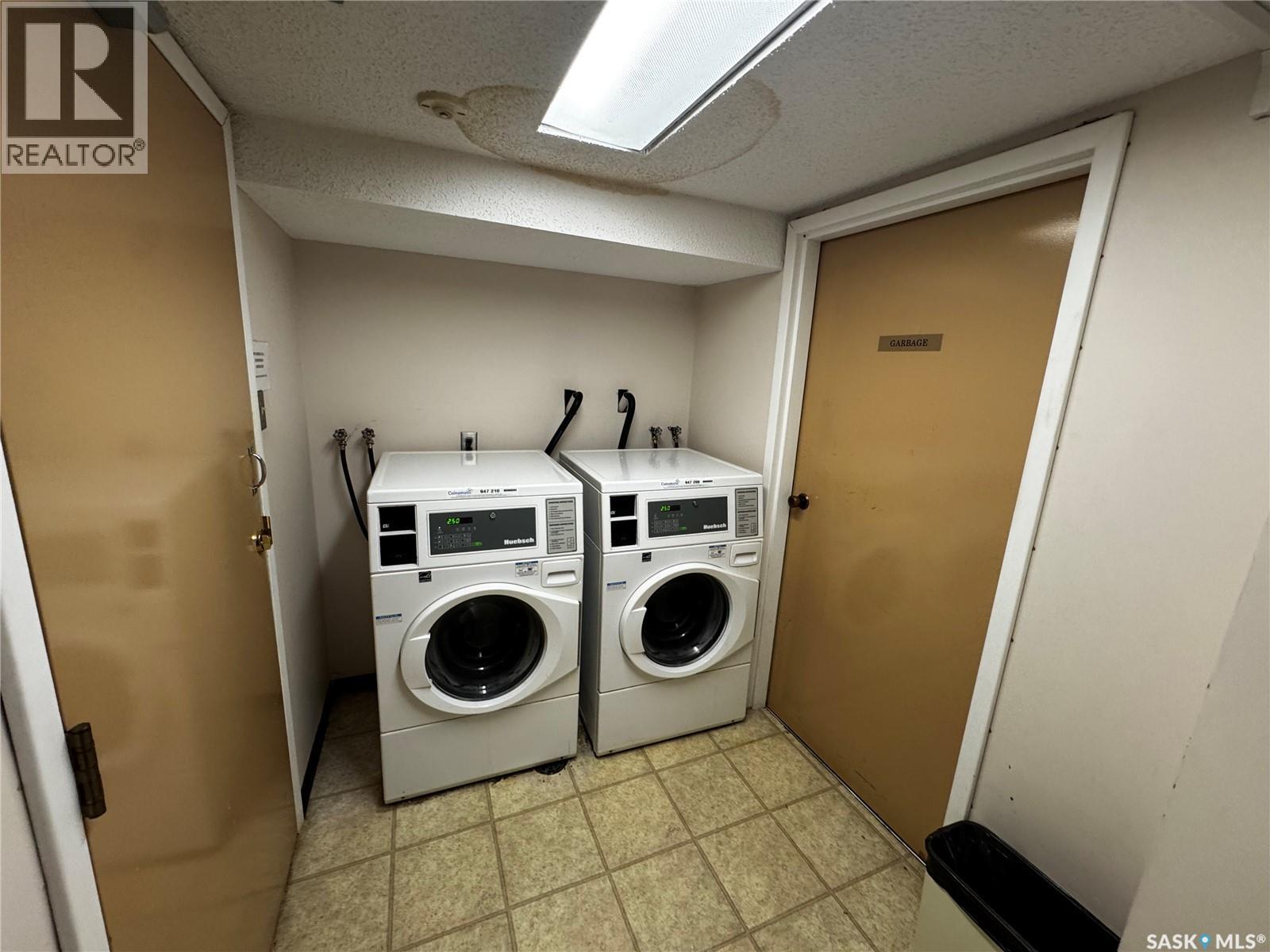#303 2125 Osler STREET - 22