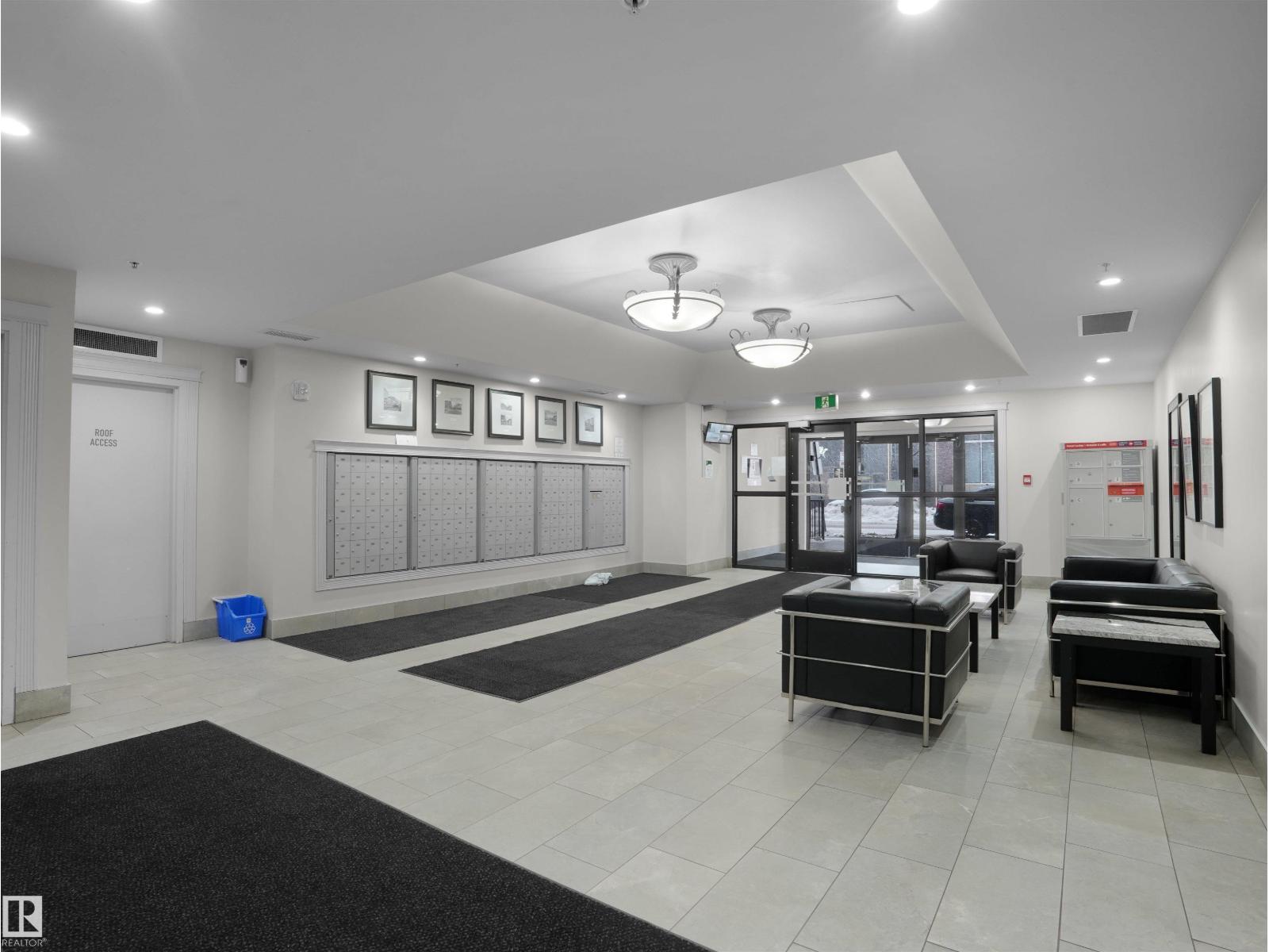 #1604 10180 104 ST NW - 10