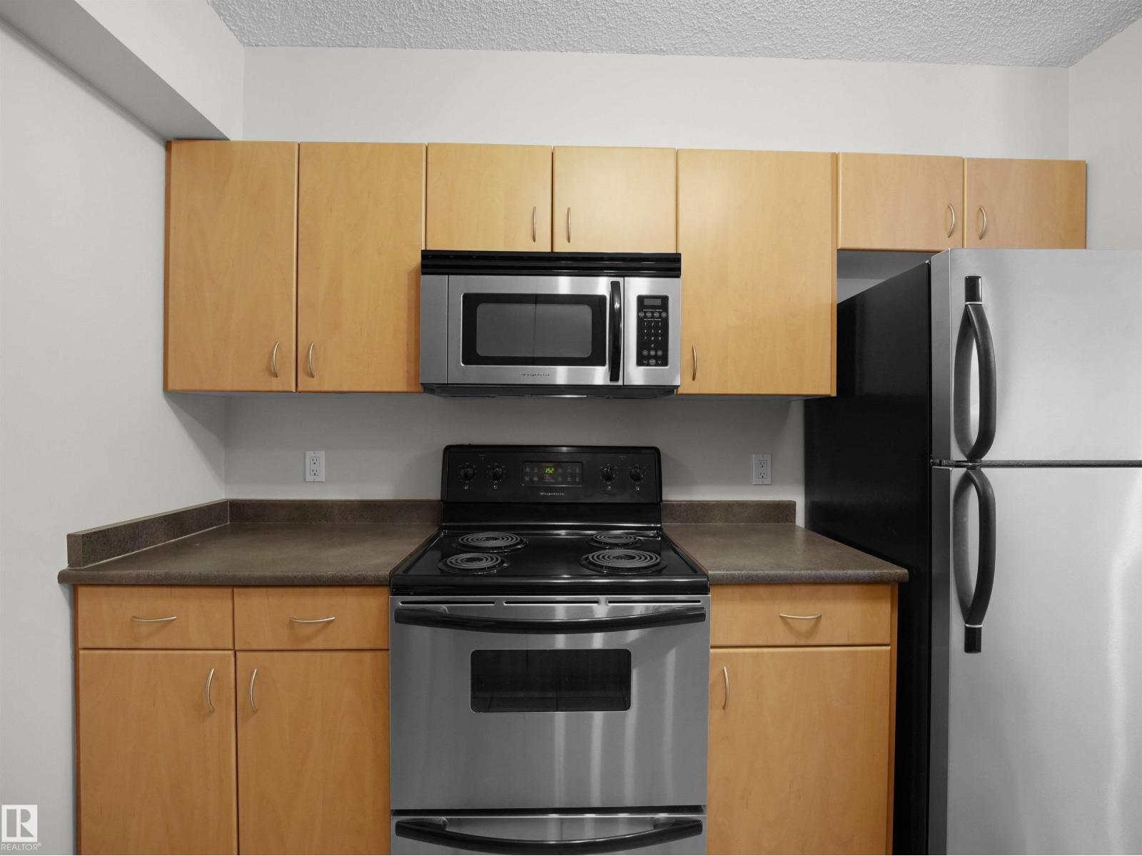 #1604 10180 104 ST NW - 19