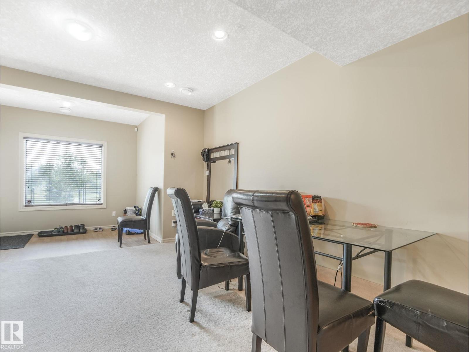 6303 4 AV SW SW - 40