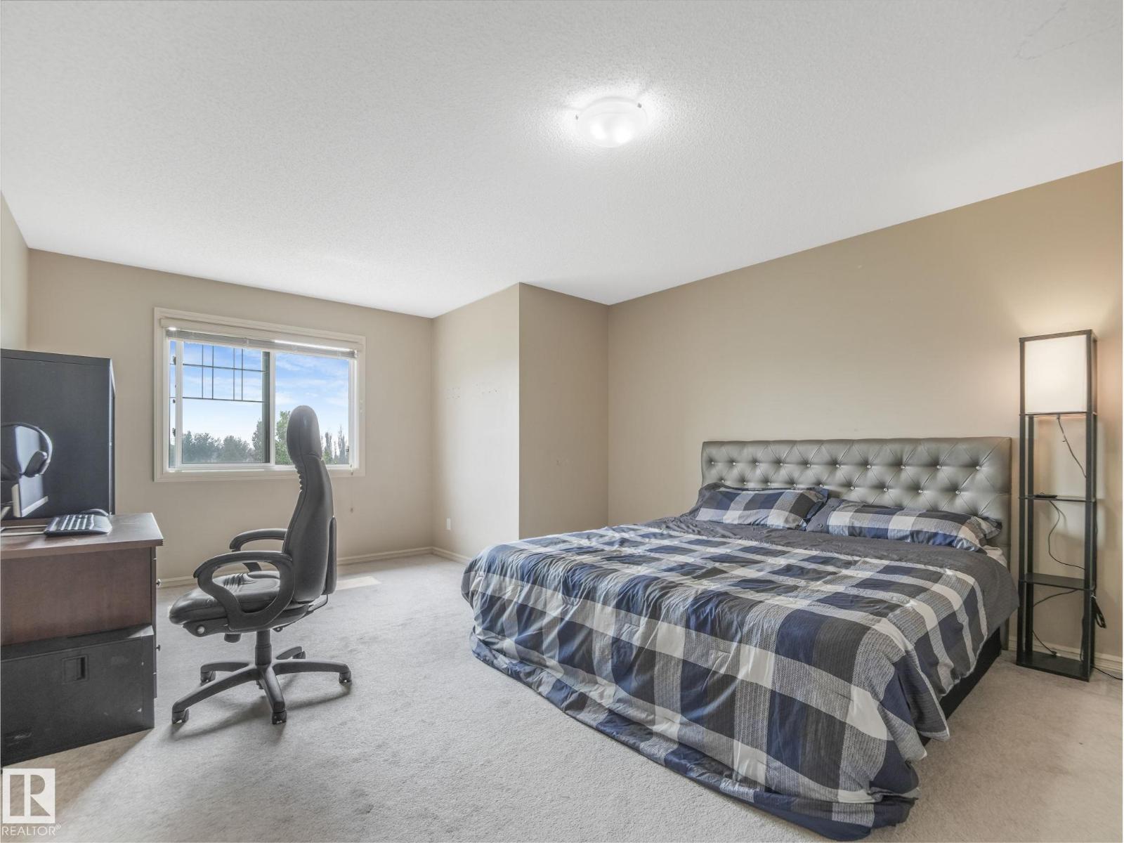 6303 4 AV SW SW - 29