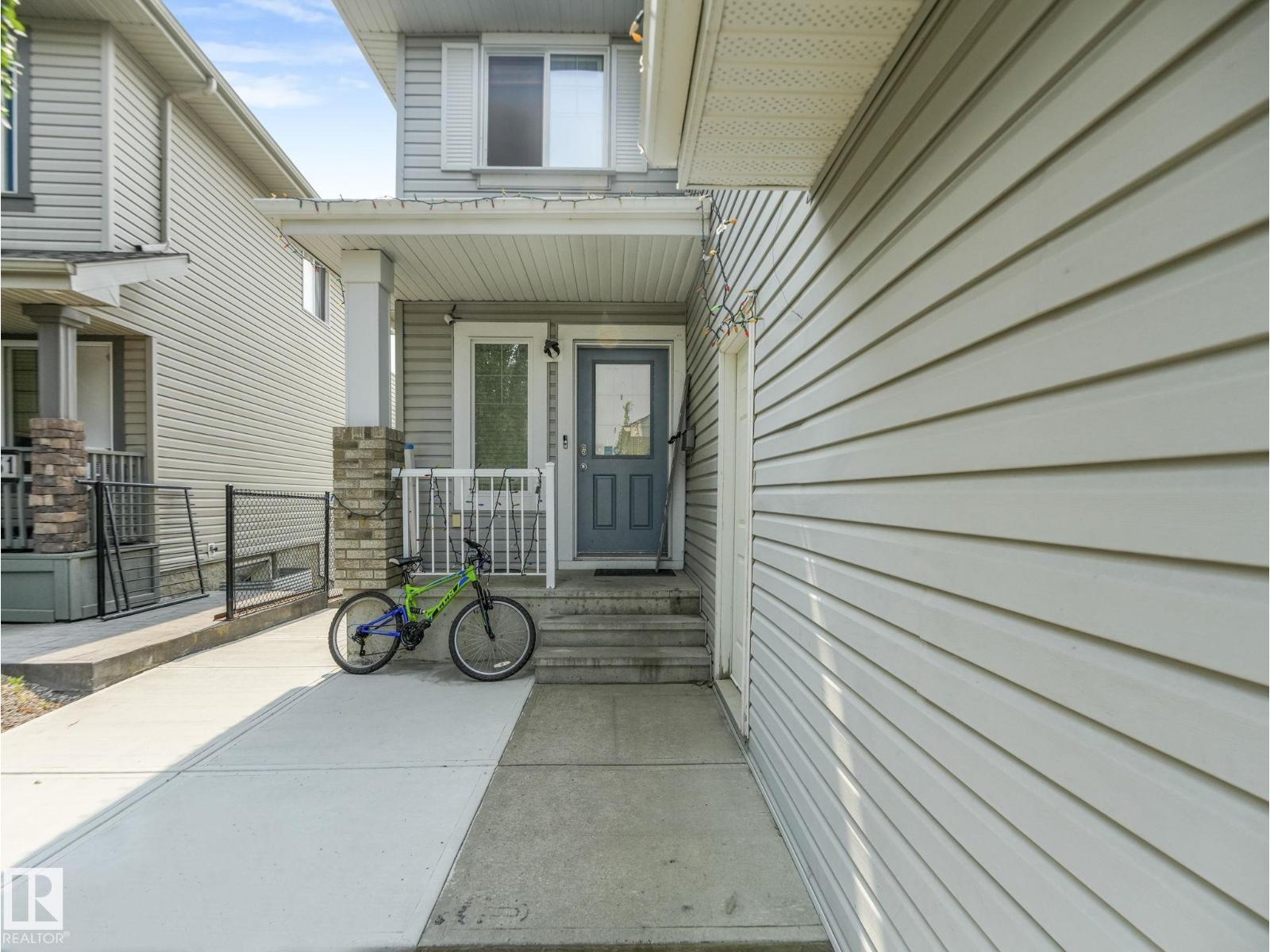 6303 4 AV SW SW - 3