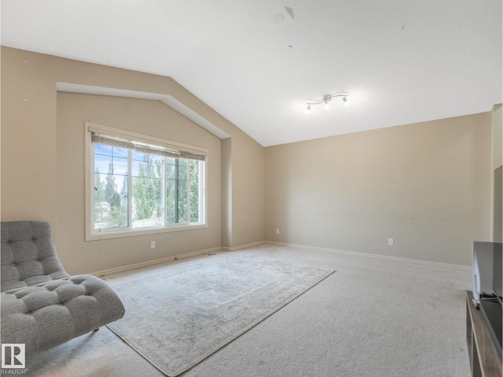 6303 4 AV SW SW - 21