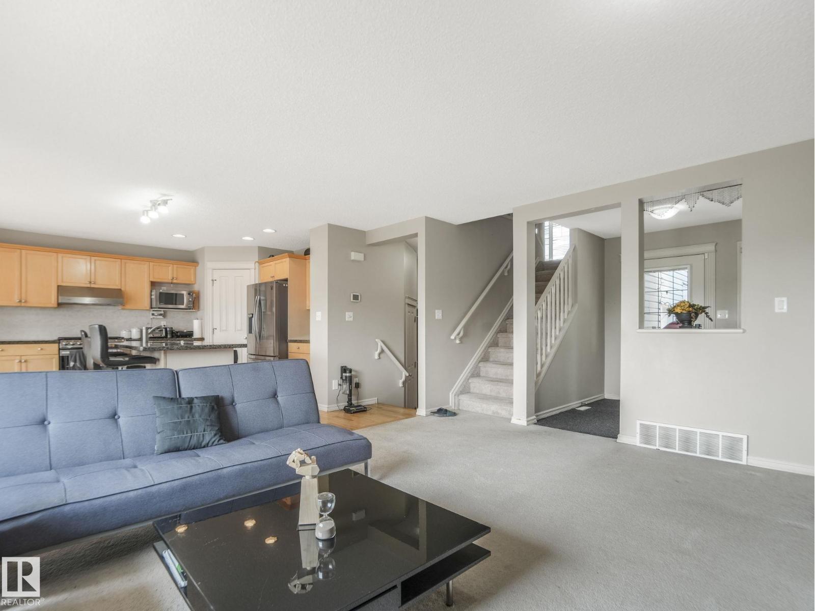 6303 4 AV SW SW - 6