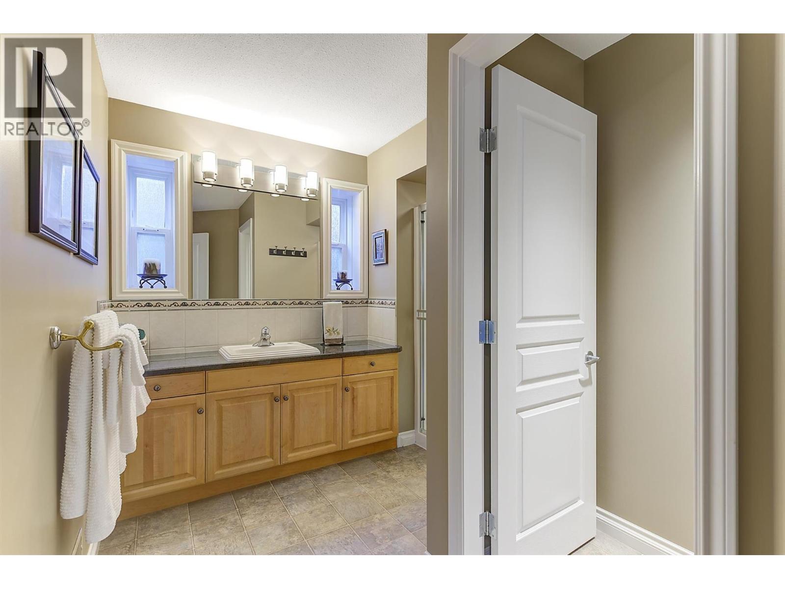 #2 3333 Chancellor Place - 47
