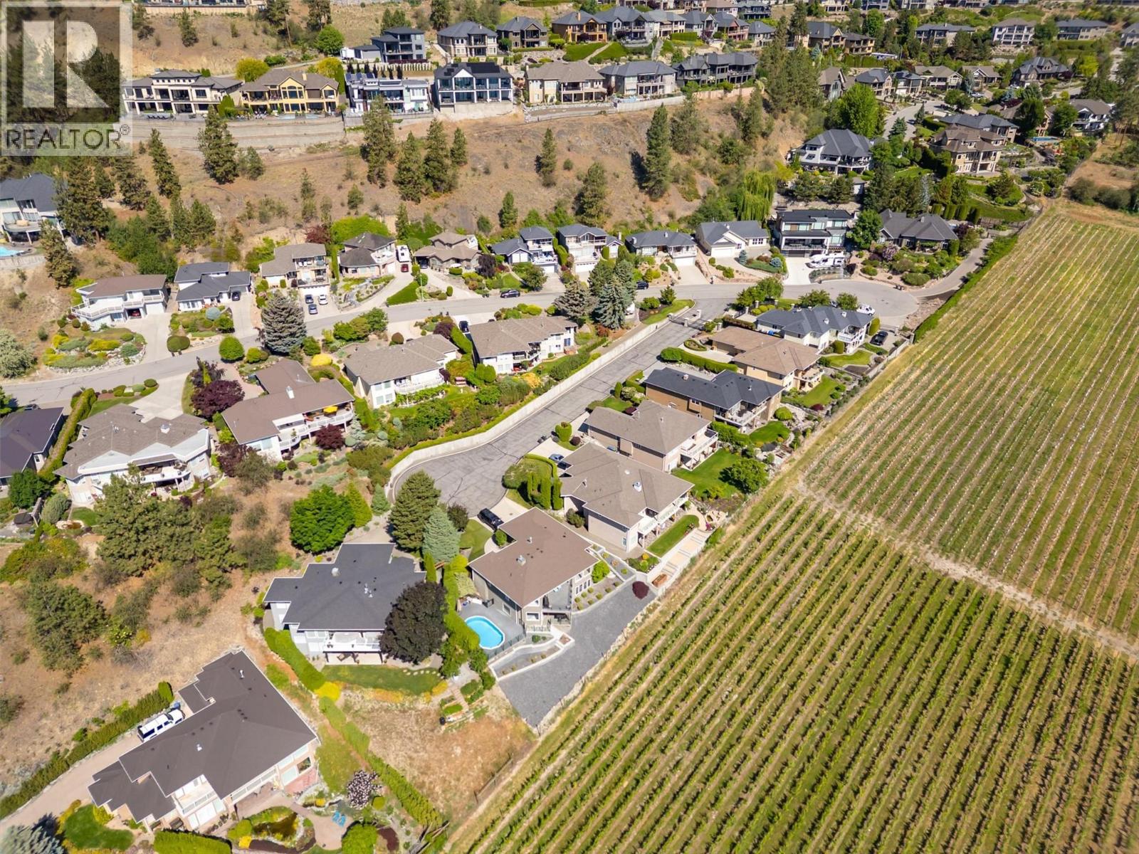 #2 3333 Chancellor Place - 81