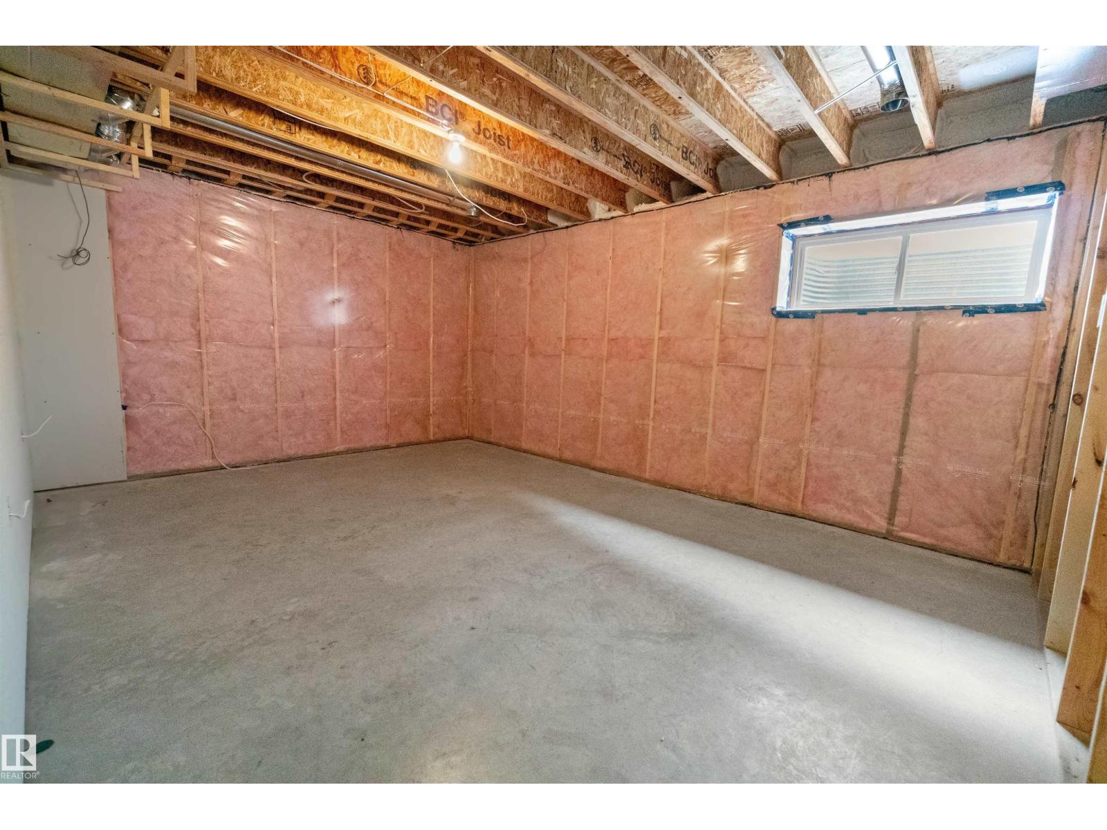 97 ASTORIA PT - Image 59