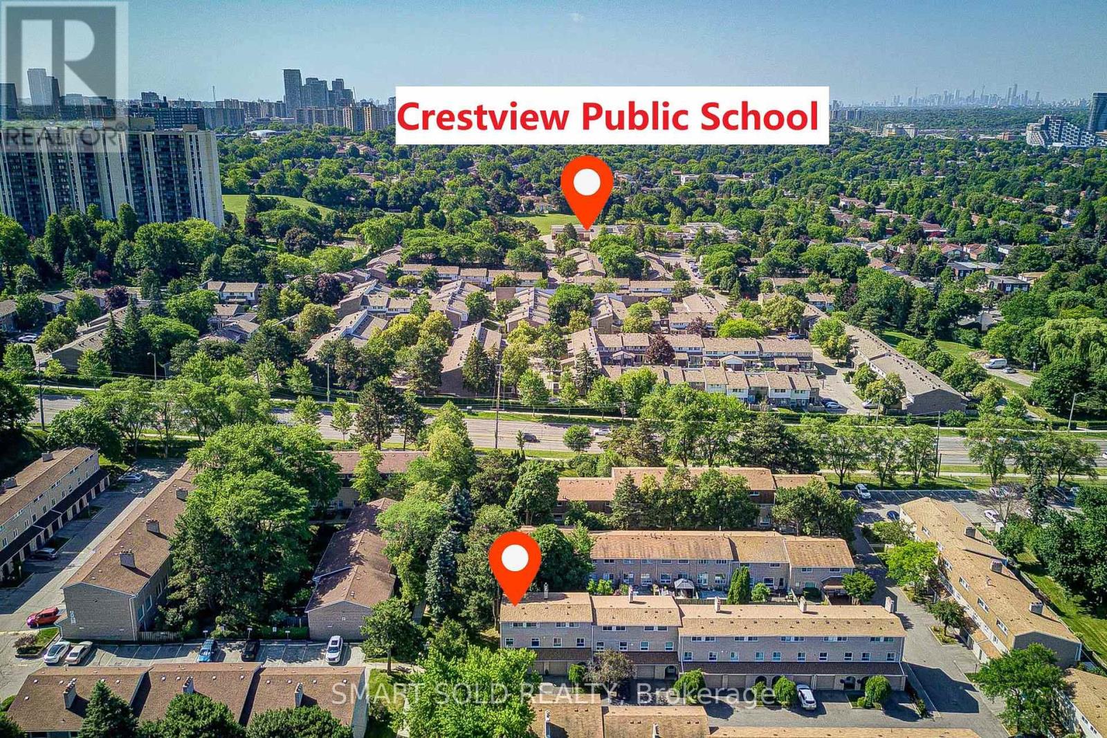 #9 81 RAMEAU DRIVE - 43