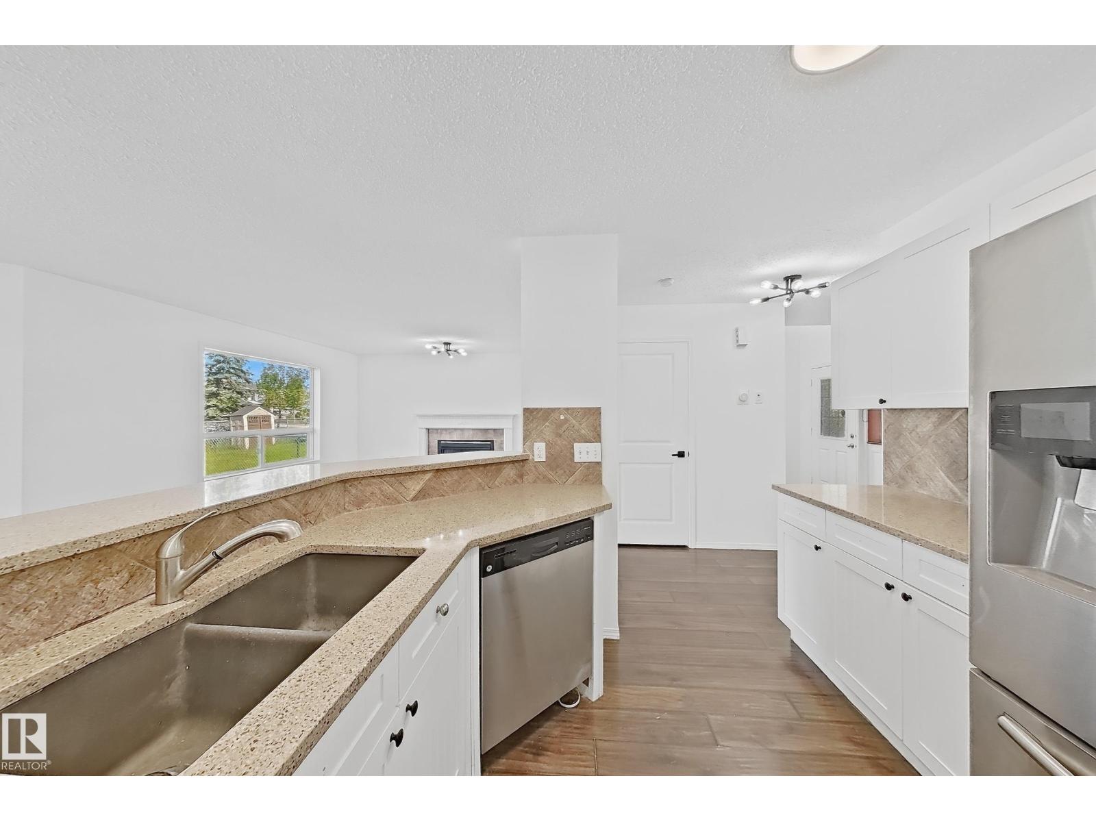 8708 175 AV NW - 10