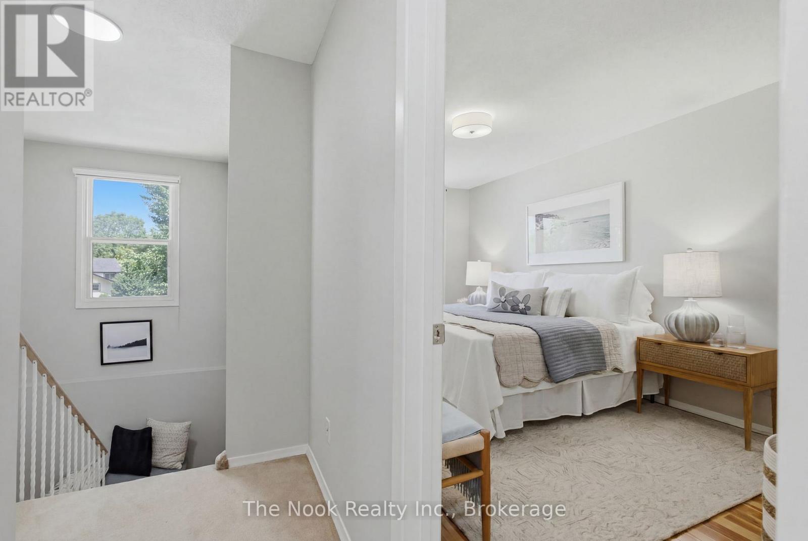 693 NAIRN COURT - 19