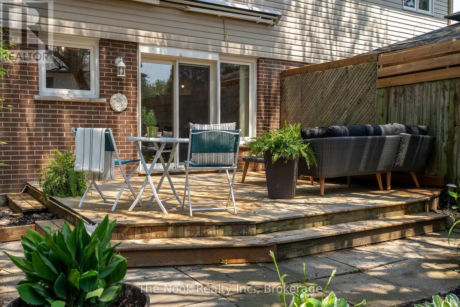 693 NAIRN COURT - 44