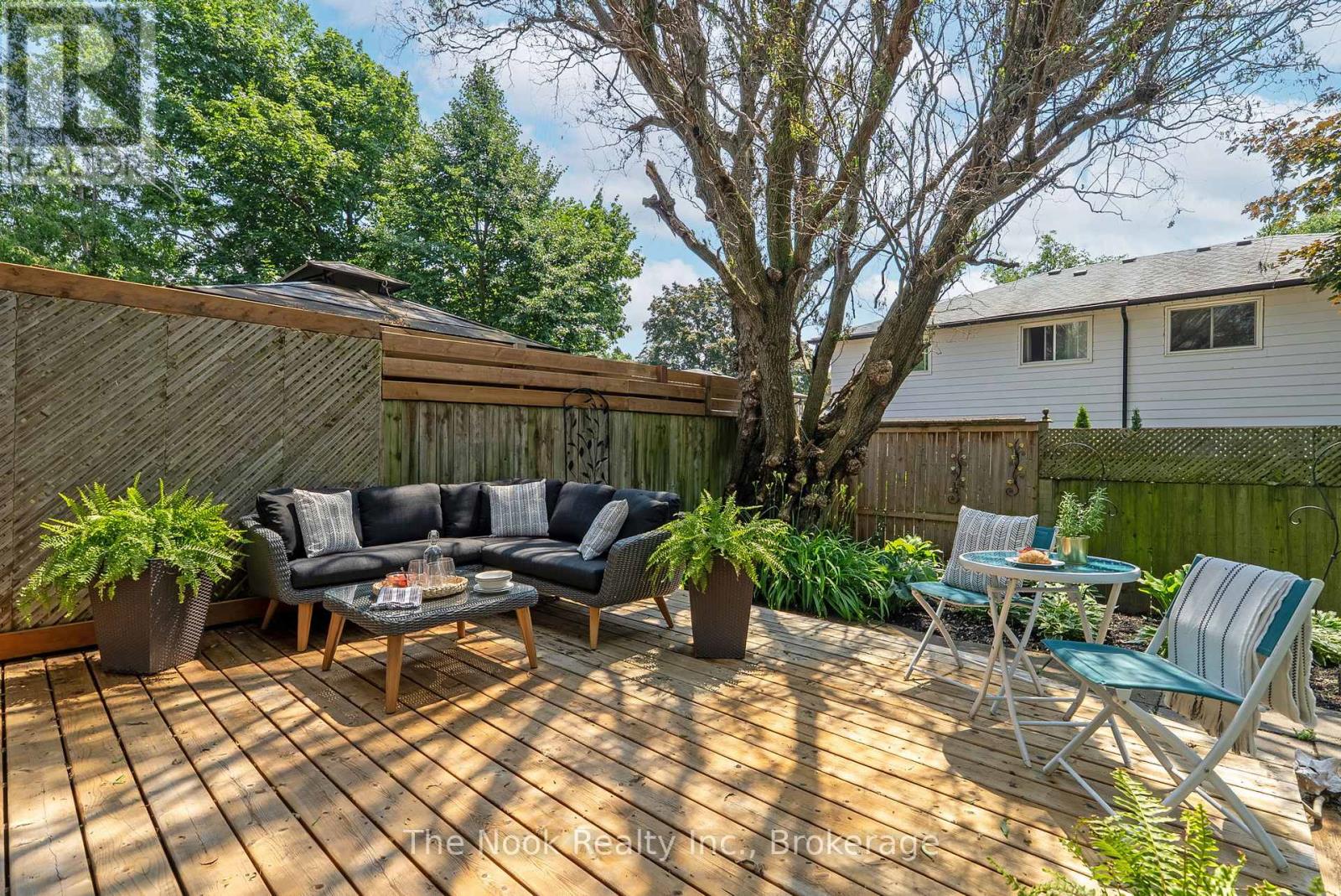 693 NAIRN COURT - 45