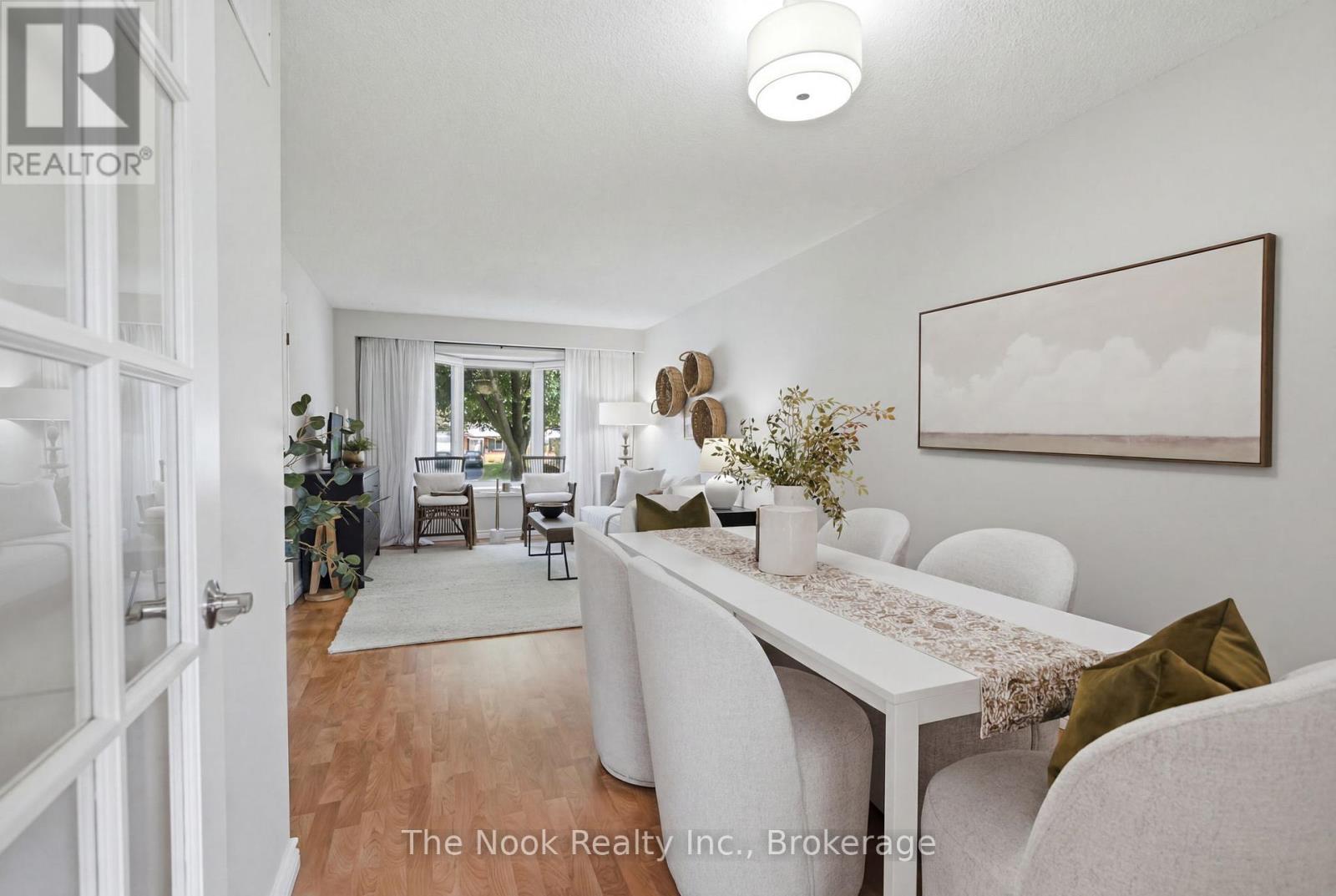 693 NAIRN COURT - 8
