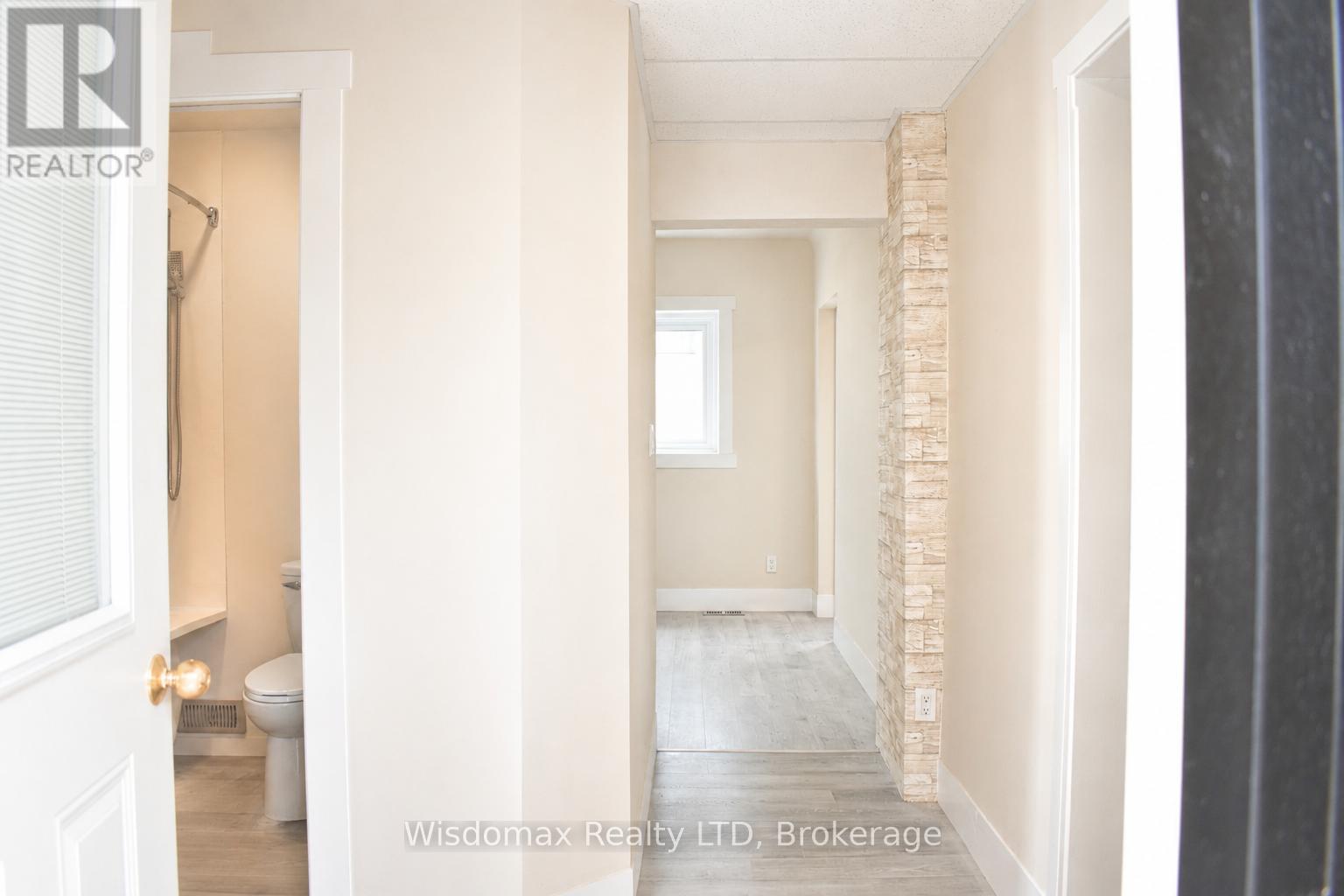 110 QUEEN STREET S - Image 7