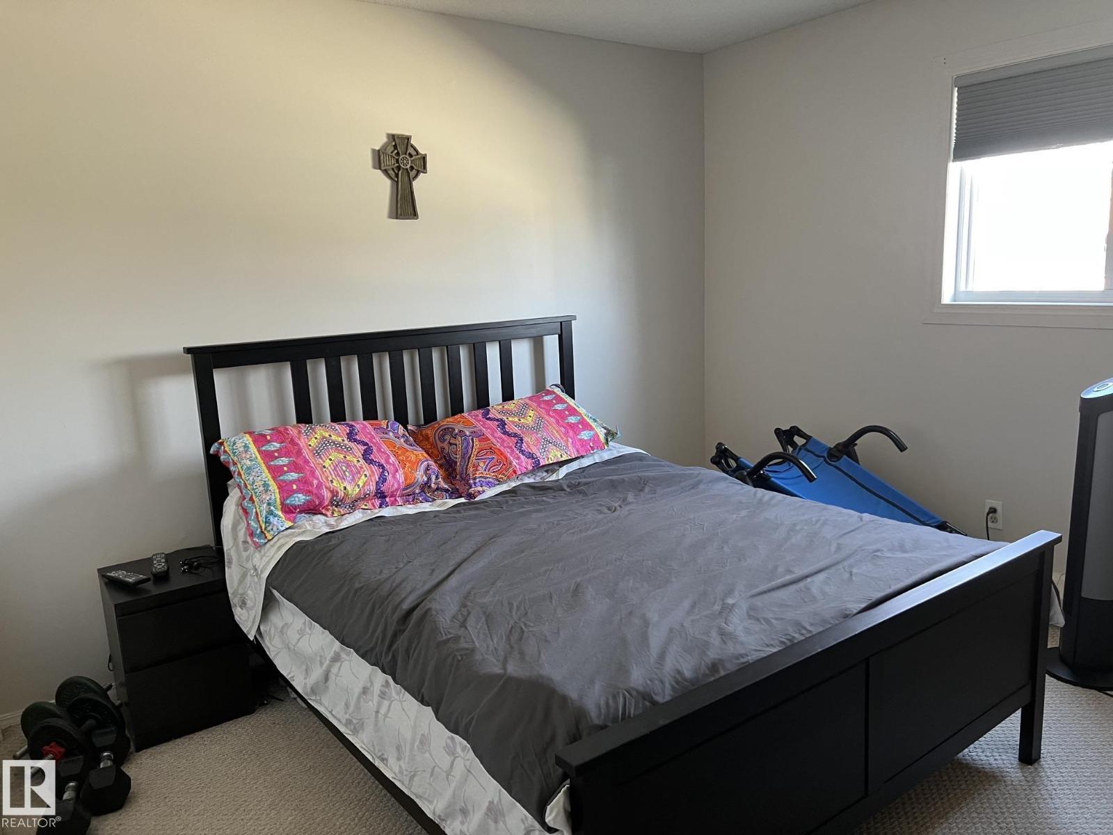 #207 18012 95 AV NW - 15