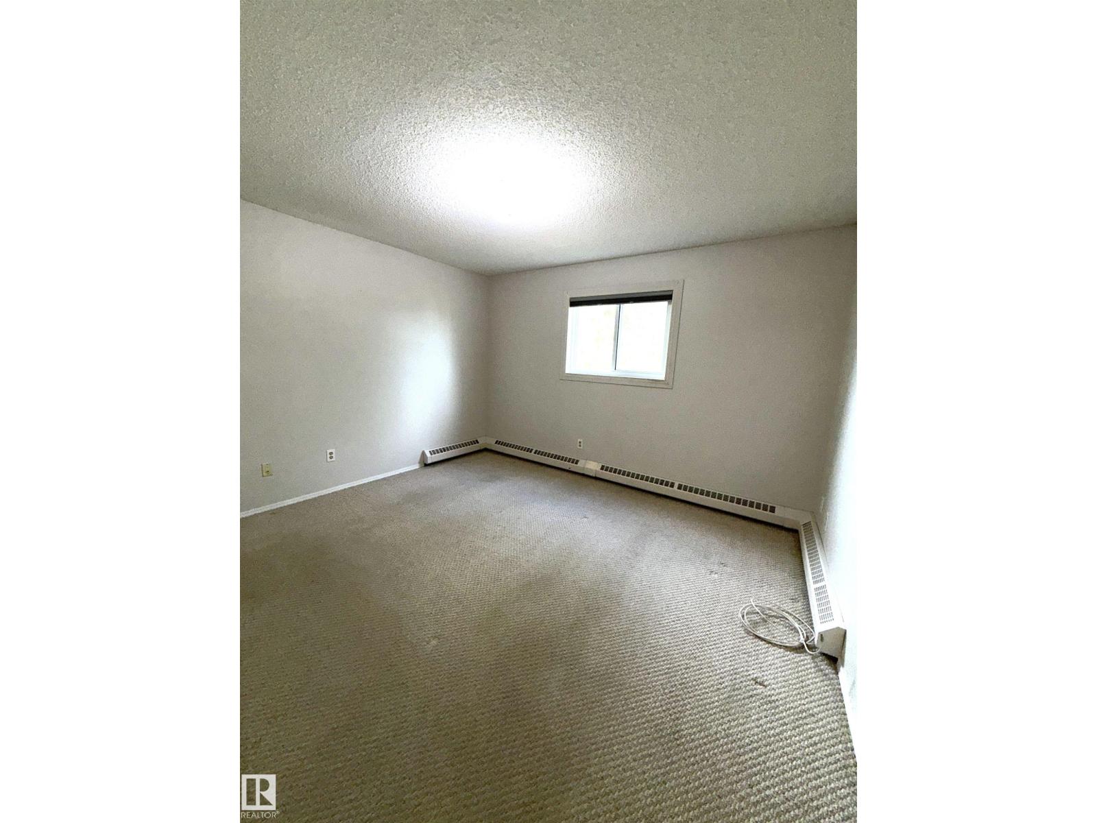 #207 18012 95 AV NW - 39
