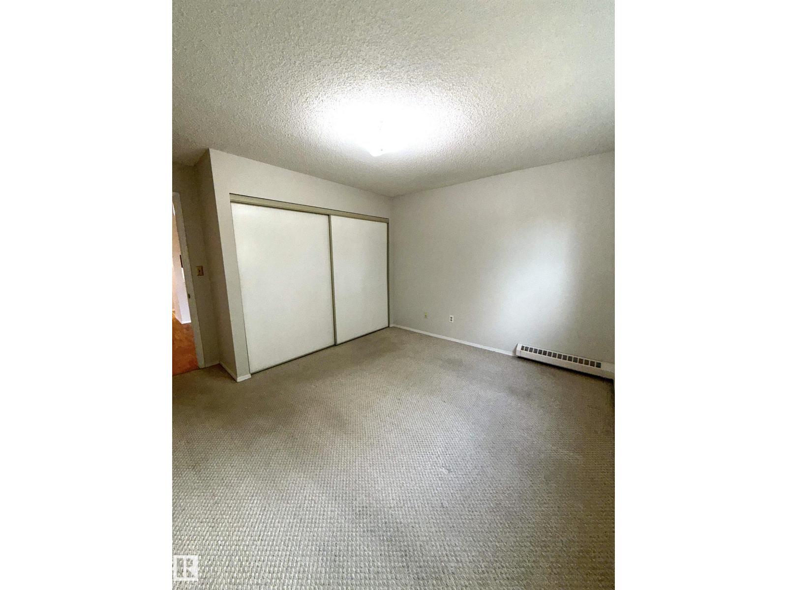 #207 18012 95 AV NW - 38