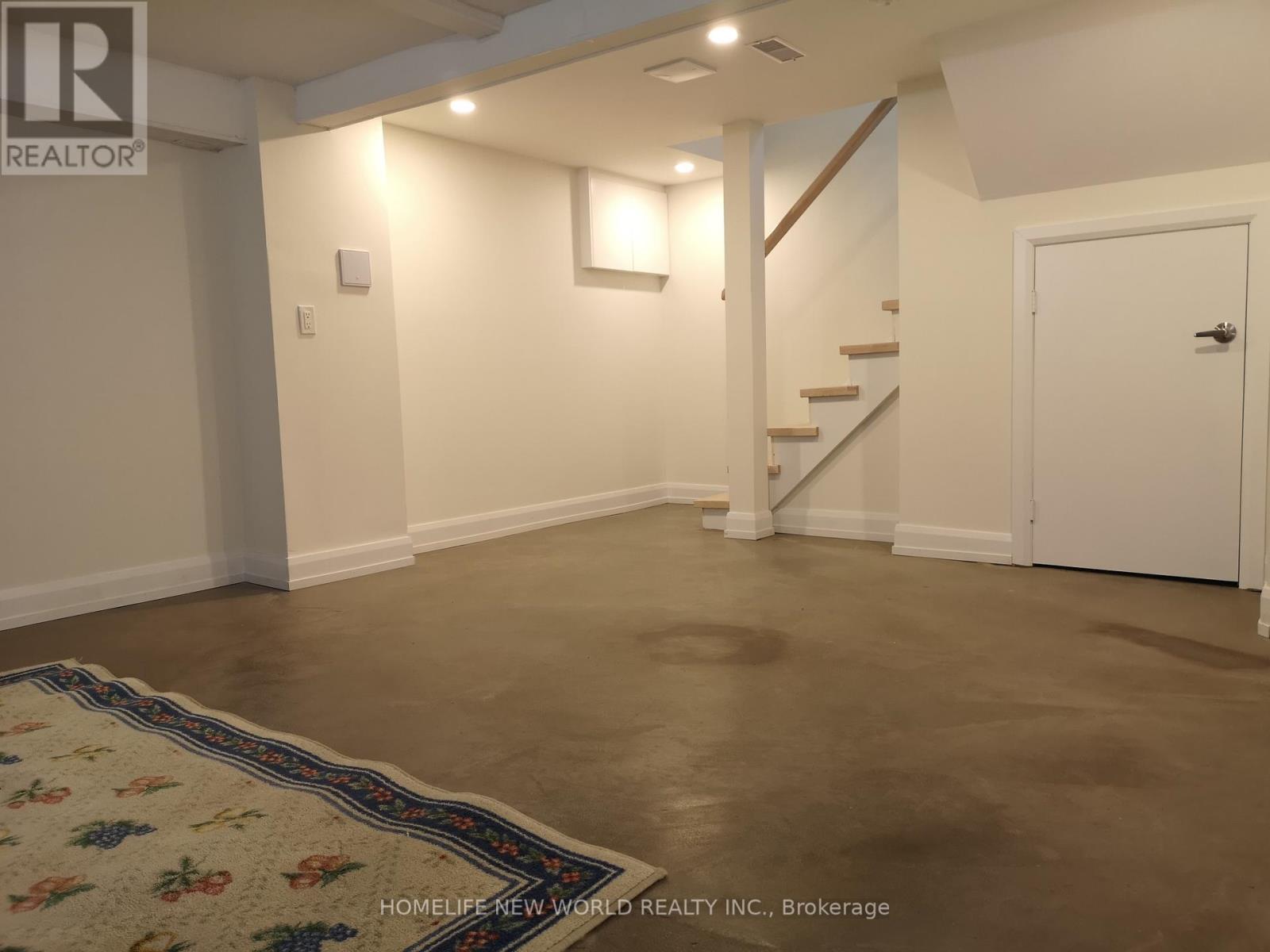235 AXMINSTER DRIVE - 13