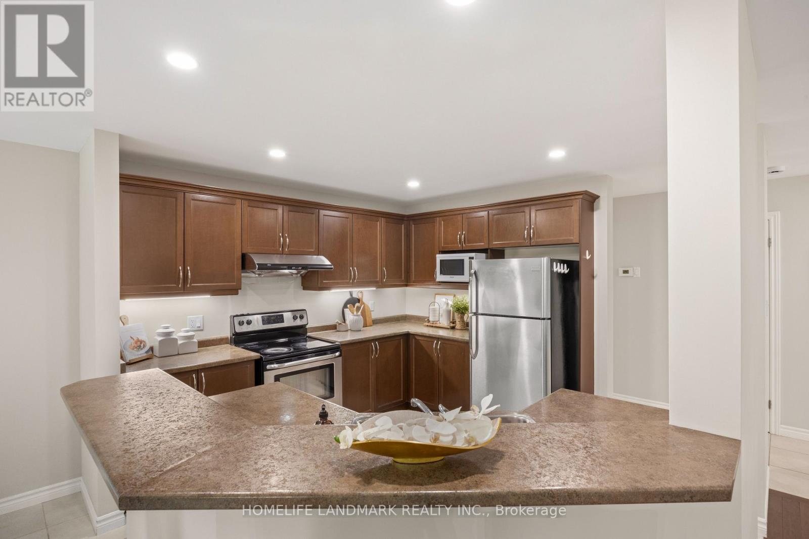 1166 SMITHER ROAD - 11